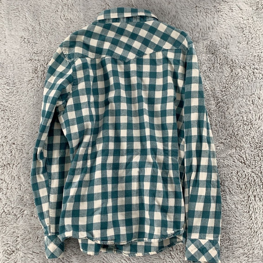 Flannel - Picture 4 of 4